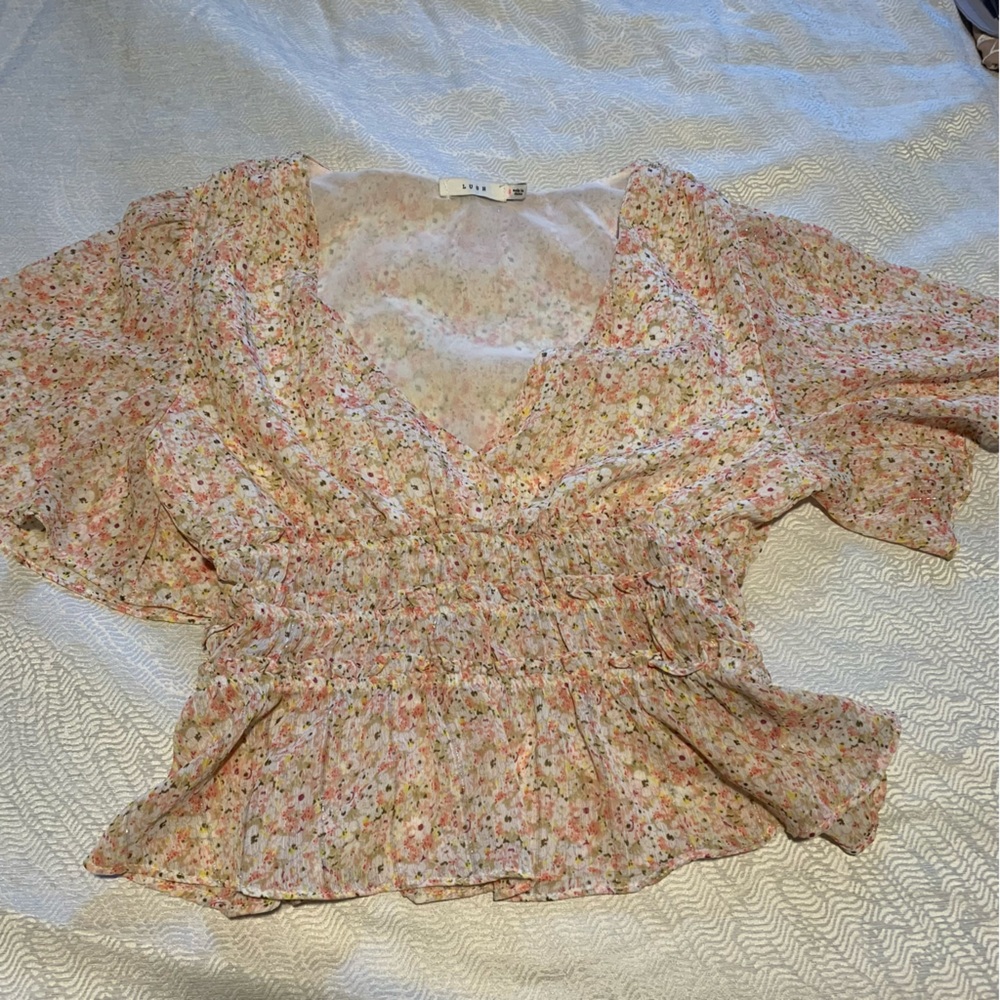 Cropped blouse size S